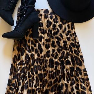 Cheetah print midi skirt